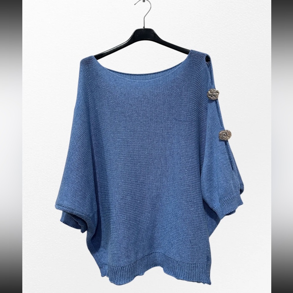New MADE IN ITALY 🇮🇹 FABULOUS Blue Sweater with GOLD Button Detail One Size